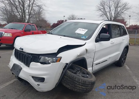 2020 Jeep Grand Cherokee Upland 4X4 from USA, damaged, VIN 1C4RJFAG7LC126426